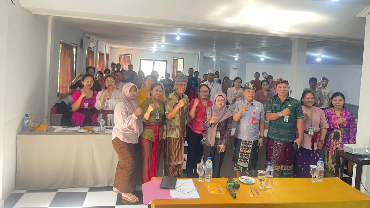 Penyuluh Lingkungan Hidup DLHPKP Jembrana Jadi Narasumber Pembinaan Pengelolaan Lingkungan di Fasilitas Pelayanan Kesehatan